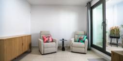 Second hand - Adosado - Torrevieja - Los balcones