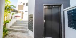 Second hand - Adosado - Torrevieja - Los balcones