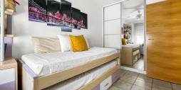 Second hand - Adosado - Torrevieja - Los balcones