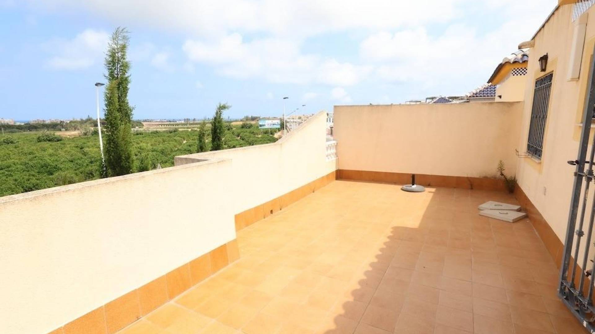Second hand - Adosado - Torrevieja - Los balcones
