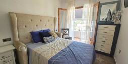 Second hand - Adosado - Torrevieja - Los balcones
