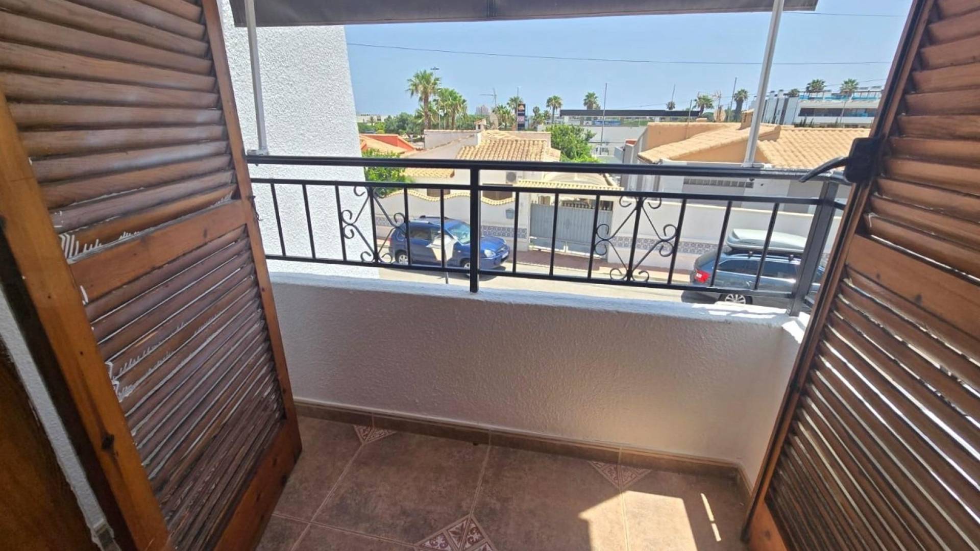 Second hand - Adosado - Torrevieja - Los balcones