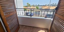 Second hand - Adosado - Torrevieja - Los balcones