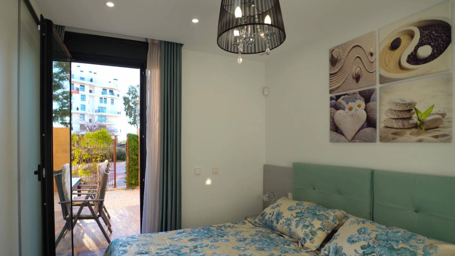 Second hand - Adosado - Villajoyosa