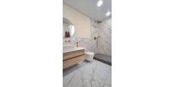 Second hand - Apartament / Duplex - Torrevieja - Playa Acequion