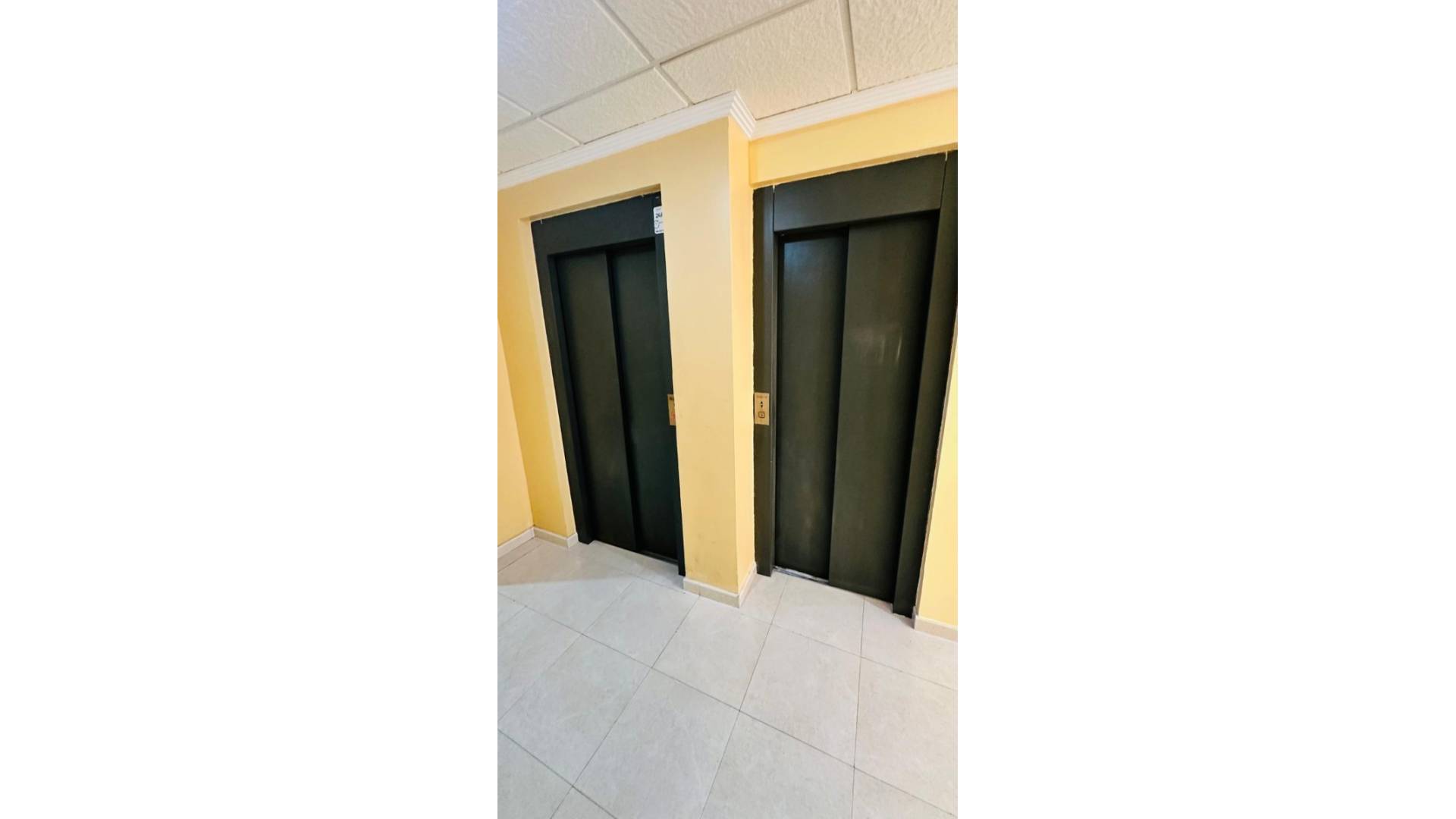 Second hand - Apartament / Duplex - Torrevieja