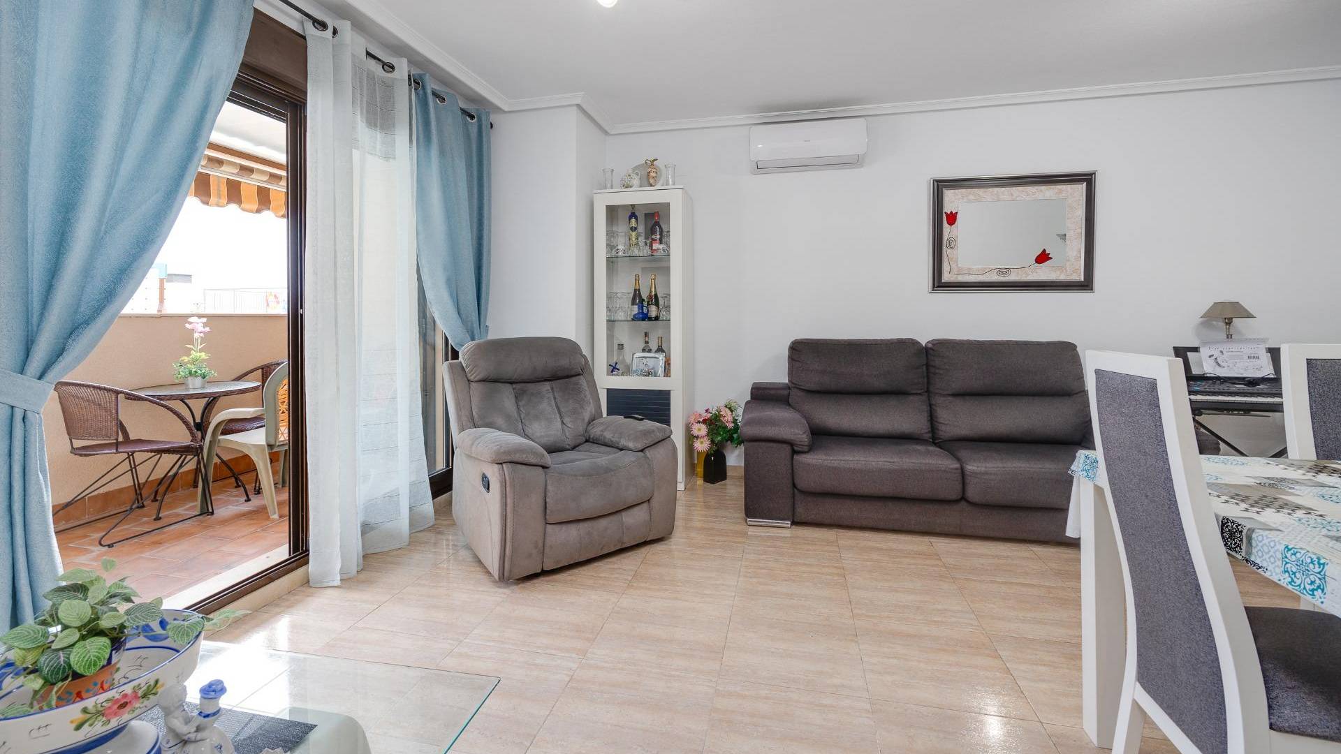 Second hand - Apartamento - Torrevieja - Estacion de autobuses