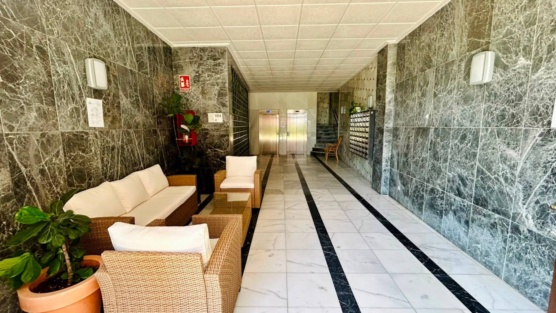 Second hand - Apartamento - Torrevieja - Playa de los Locos
