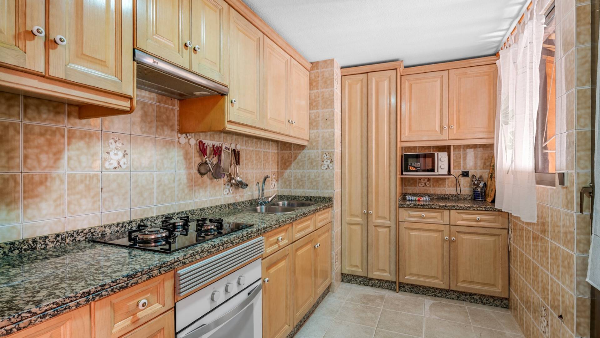 Second hand - Apartment - Arenales del Sol - Segunda linea playa