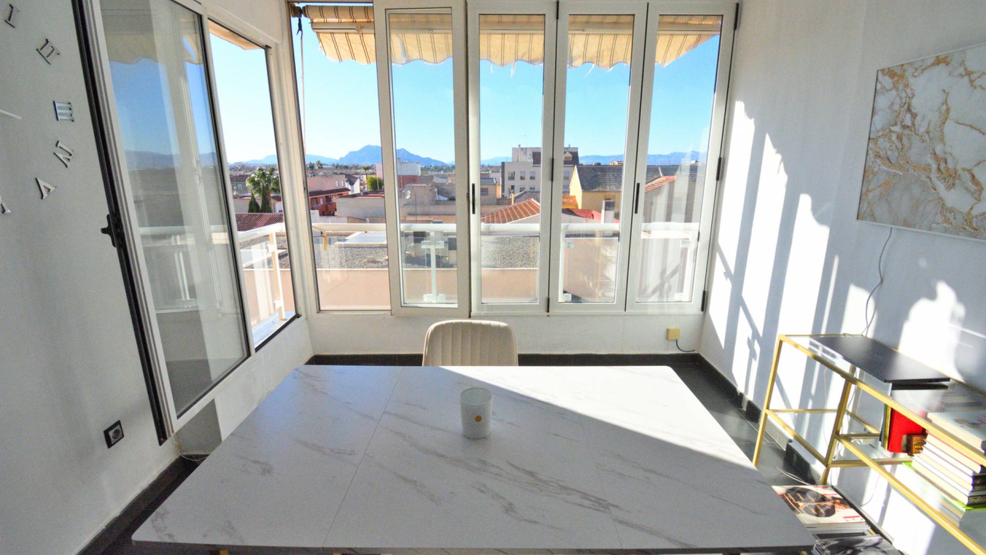 Second hand - Apartment - Daya Nueva