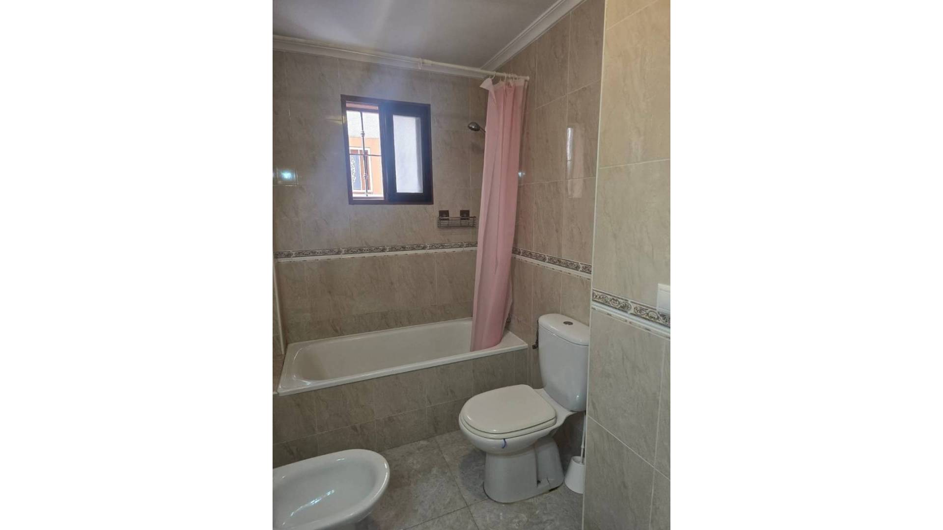 Second hand - Apartment - Flat - Daya Vieja - Costa Blanca