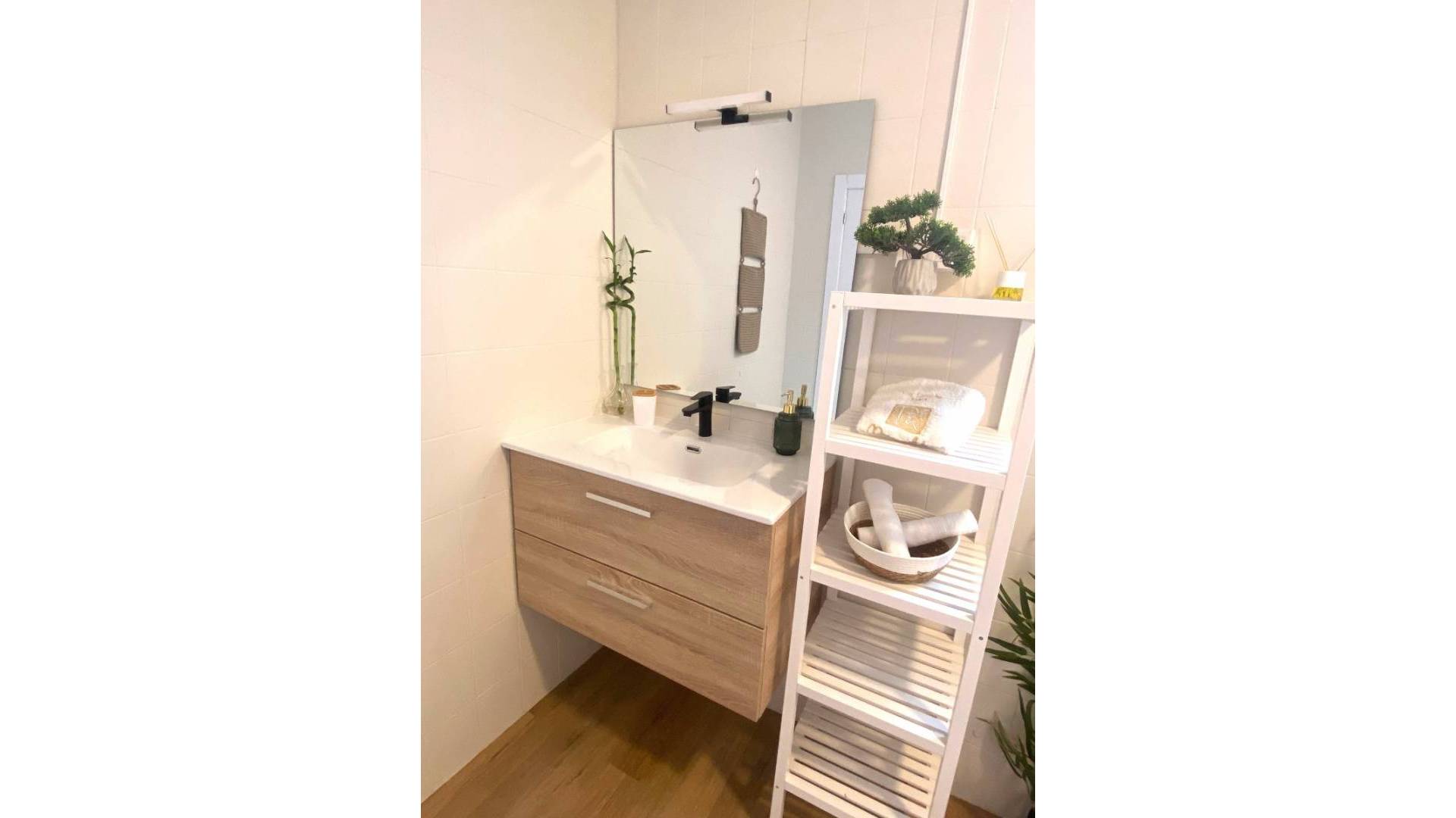 Second hand - Apartment - Flat - Elda