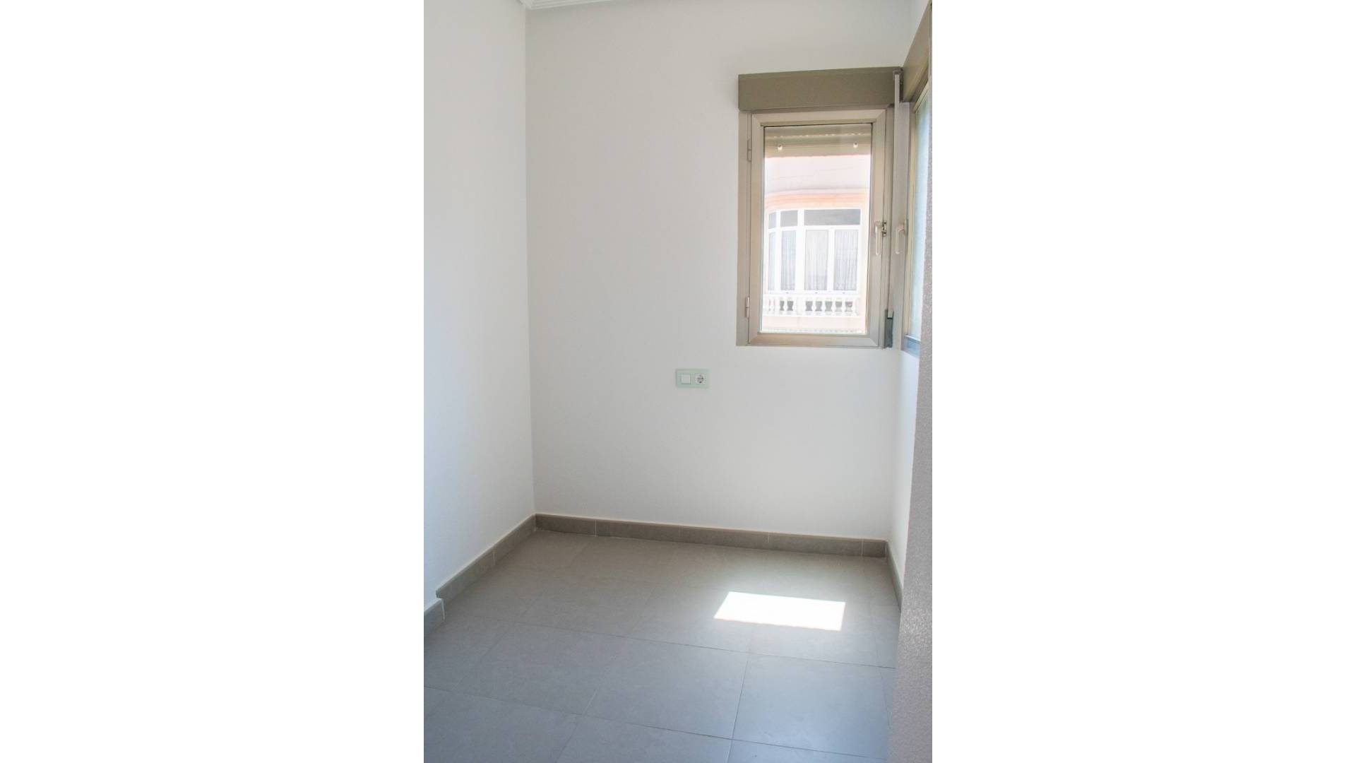 Second hand - Apartment - Flat - Guardamar del Segura - Centro