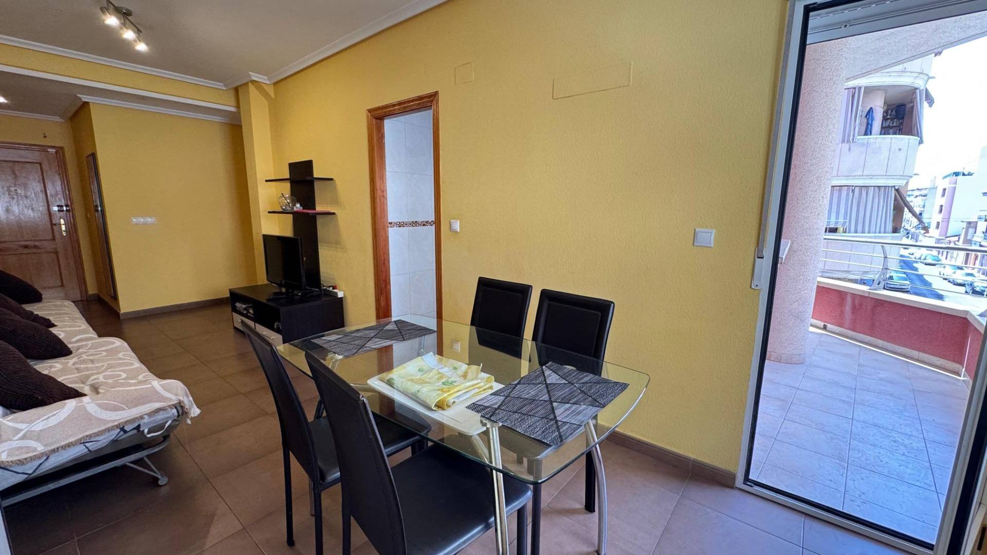 Second hand - Apartment - Flat - Torrevieja - Centro