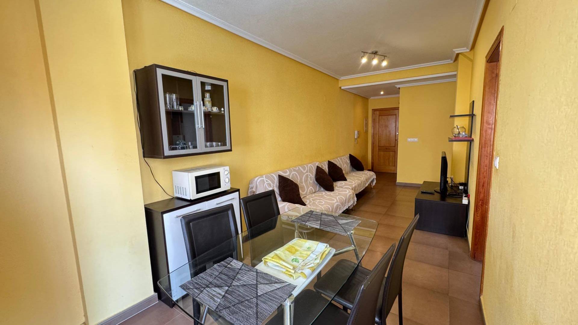 Second hand - Apartment - Flat - Torrevieja - Centro