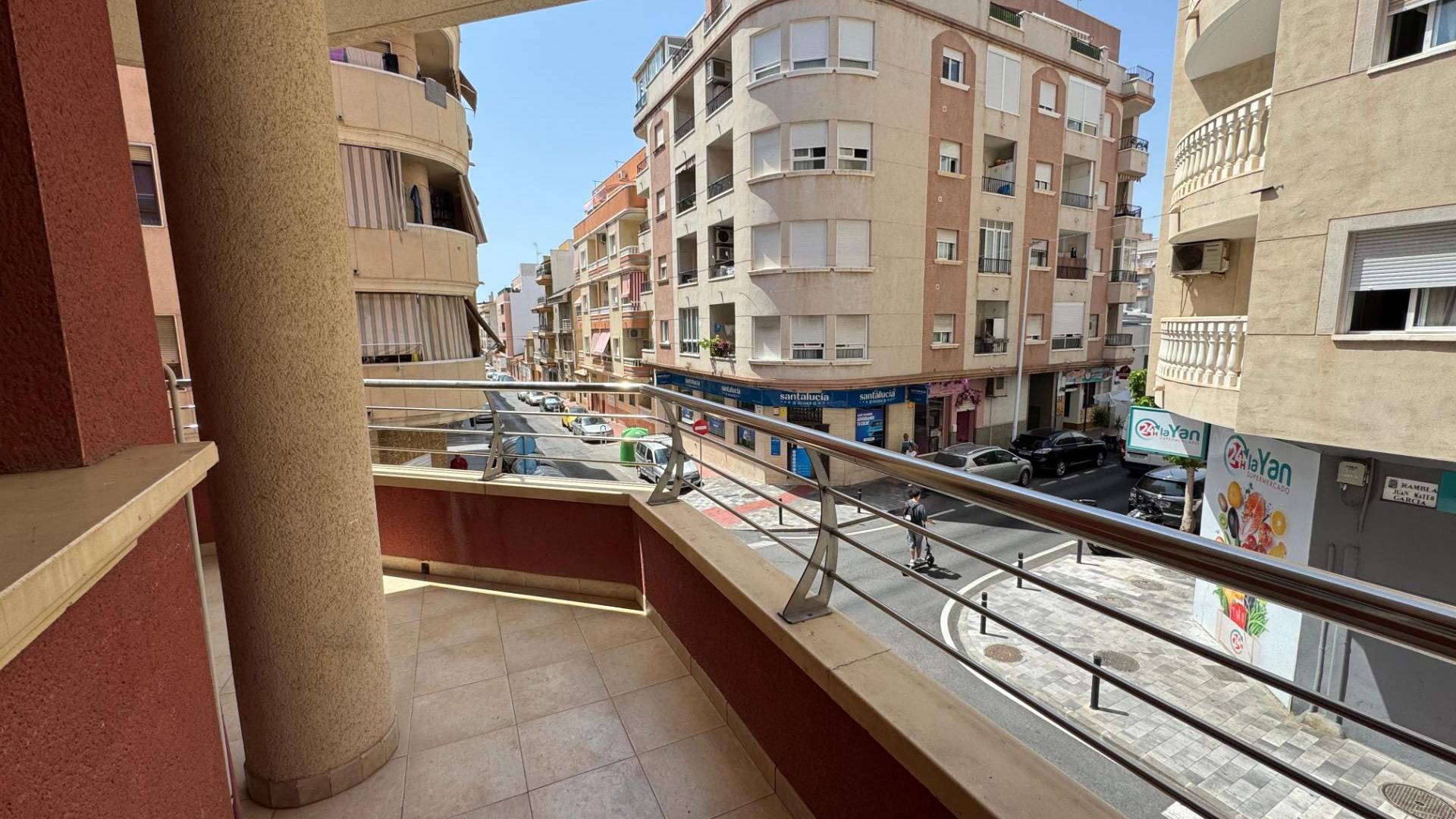 Second hand - Apartment - Flat - Torrevieja - Centro