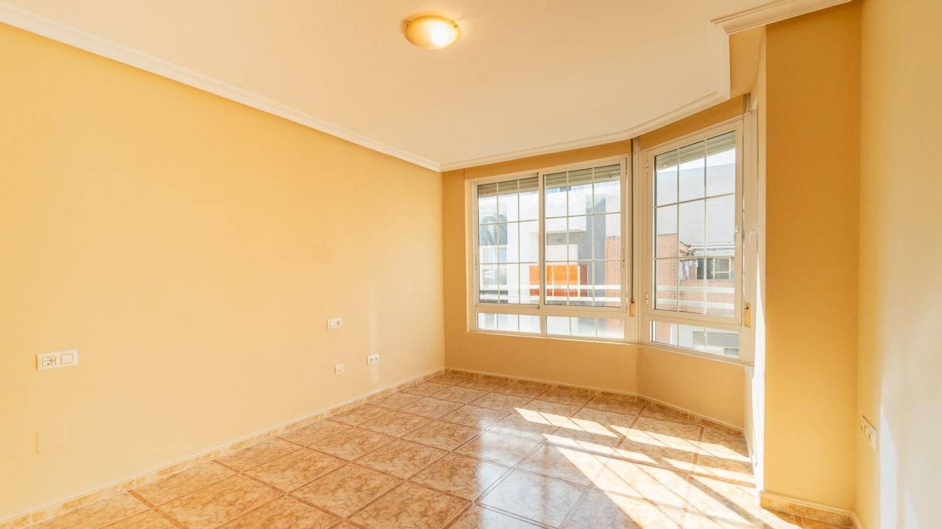 Second hand - Apartment - Flat - Torrevieja - Centro