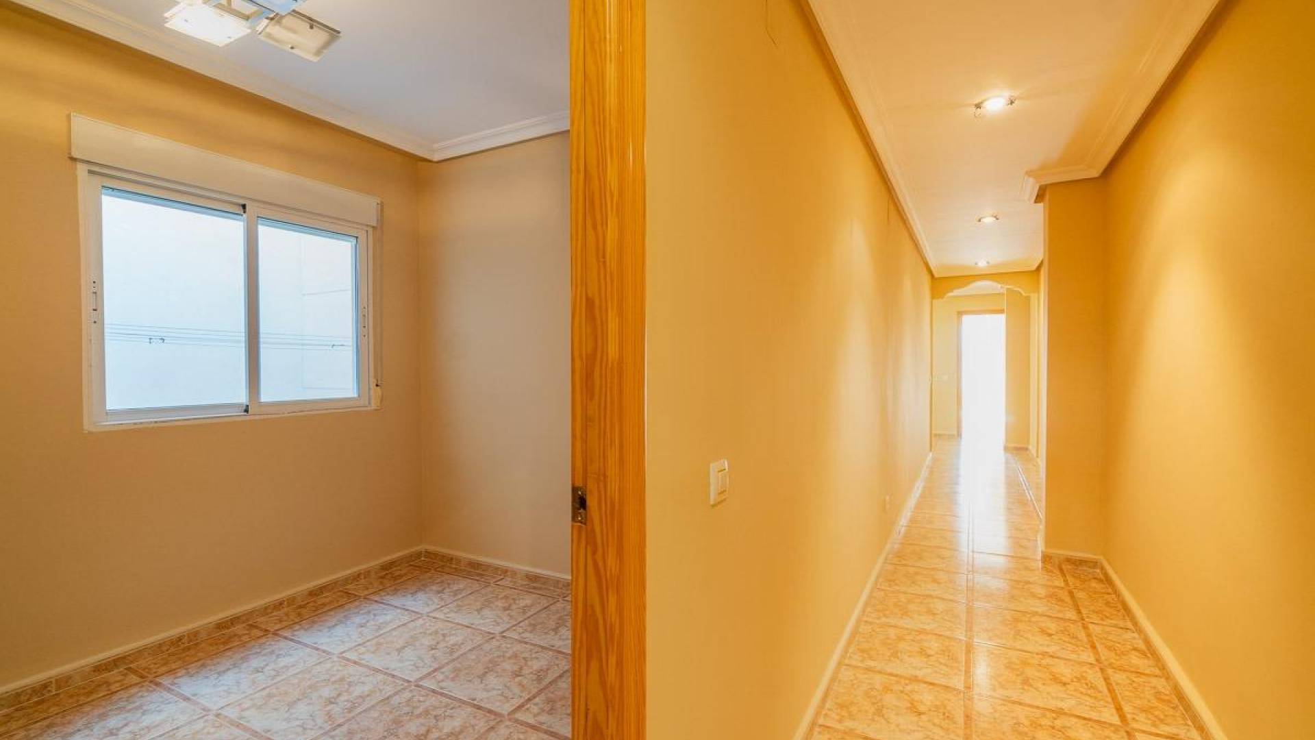 Second hand - Apartment - Flat - Torrevieja - Centro