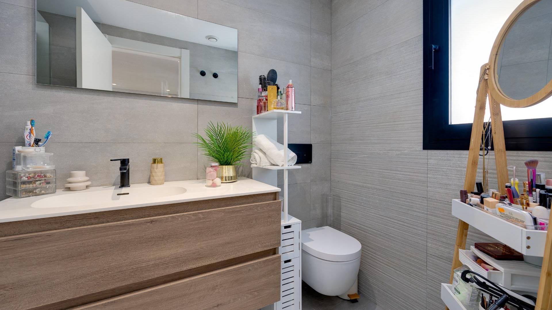 Second hand - Apartment - Flat - Torrevieja - Centro