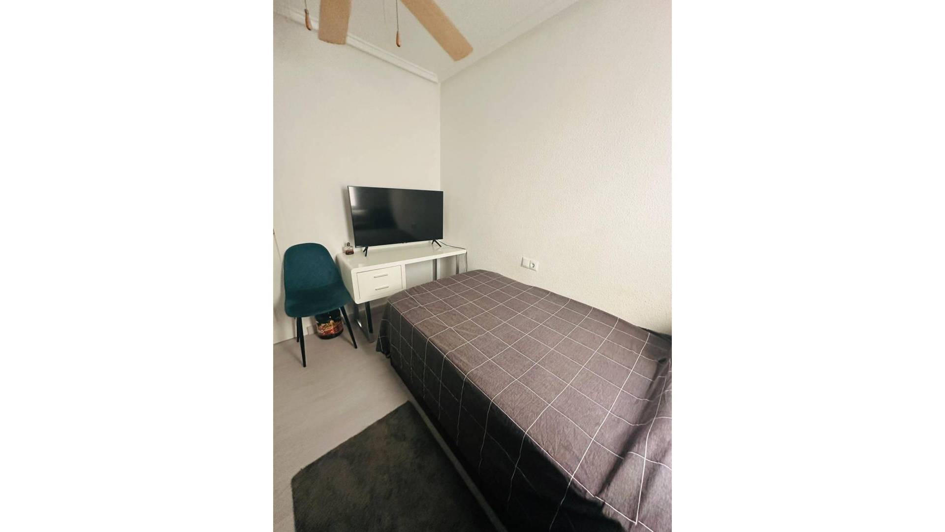 Second hand - Apartment - Flat - Torrevieja - Parque de las Naciones