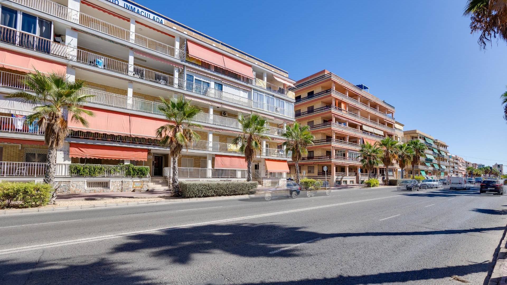 Second hand - Apartment - Flat - Torrevieja - Playa de los Naufragos