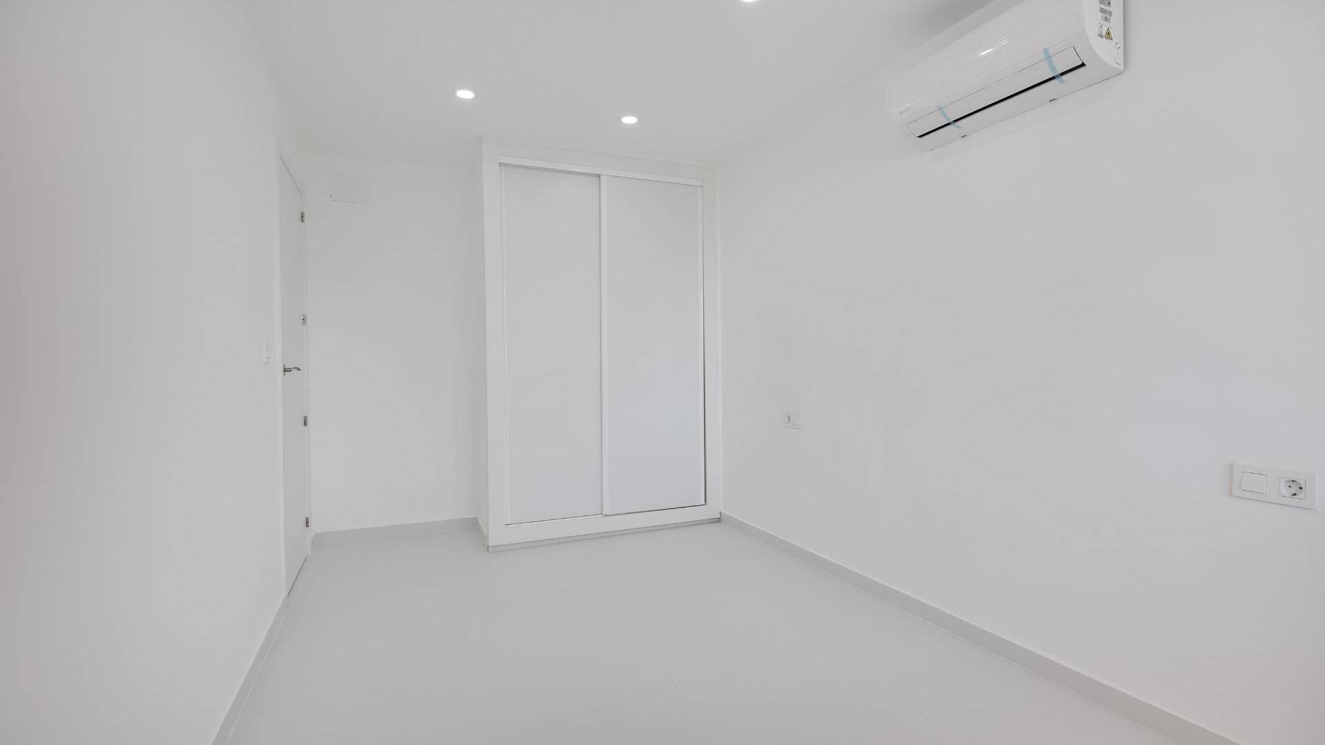 Second hand - Apartment - Flat - Torrevieja - Playa de los Naufragos