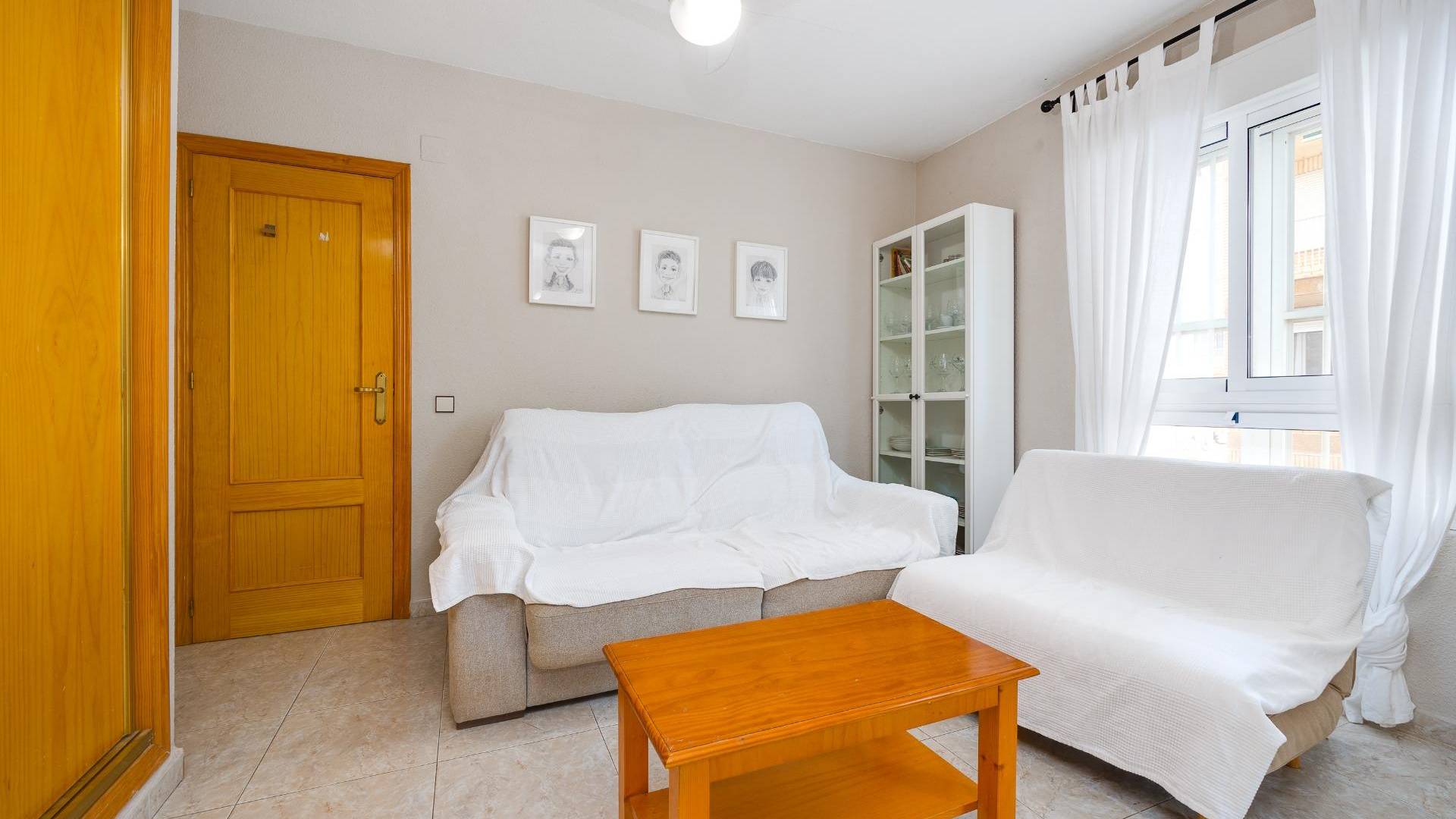 Second hand - Apartment - Flat - Torrevieja - Playa de los Naufragos