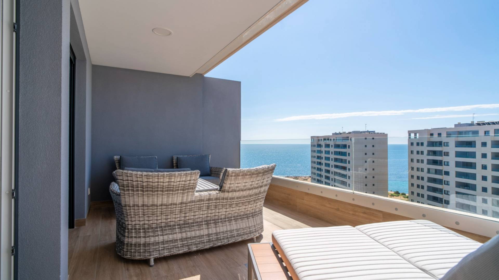 Second hand - Apartment - Flat - Torrevieja - Punta prima