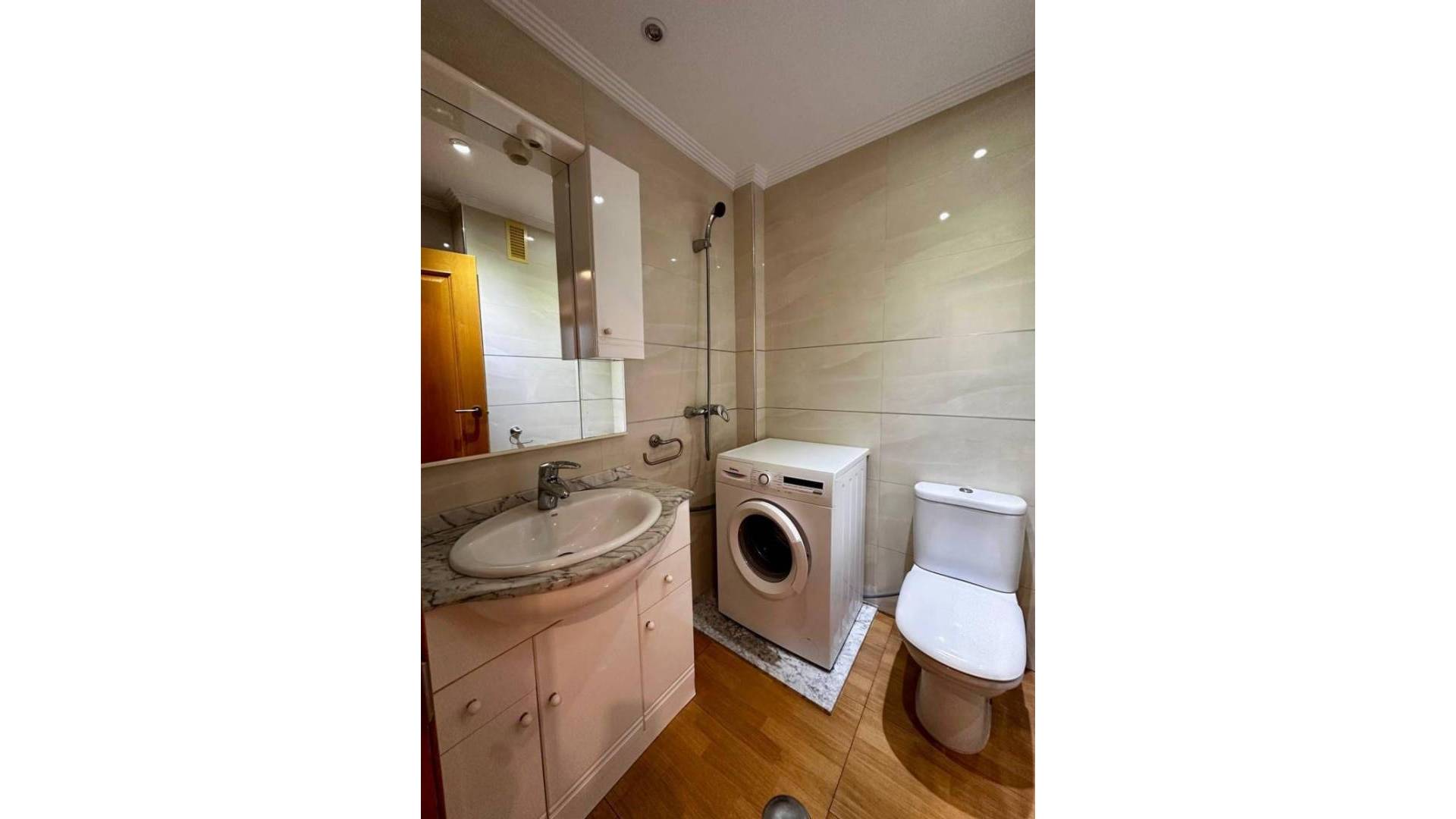 Second hand - Apartment - Flat - Torrevieja - Torrevieja City Center