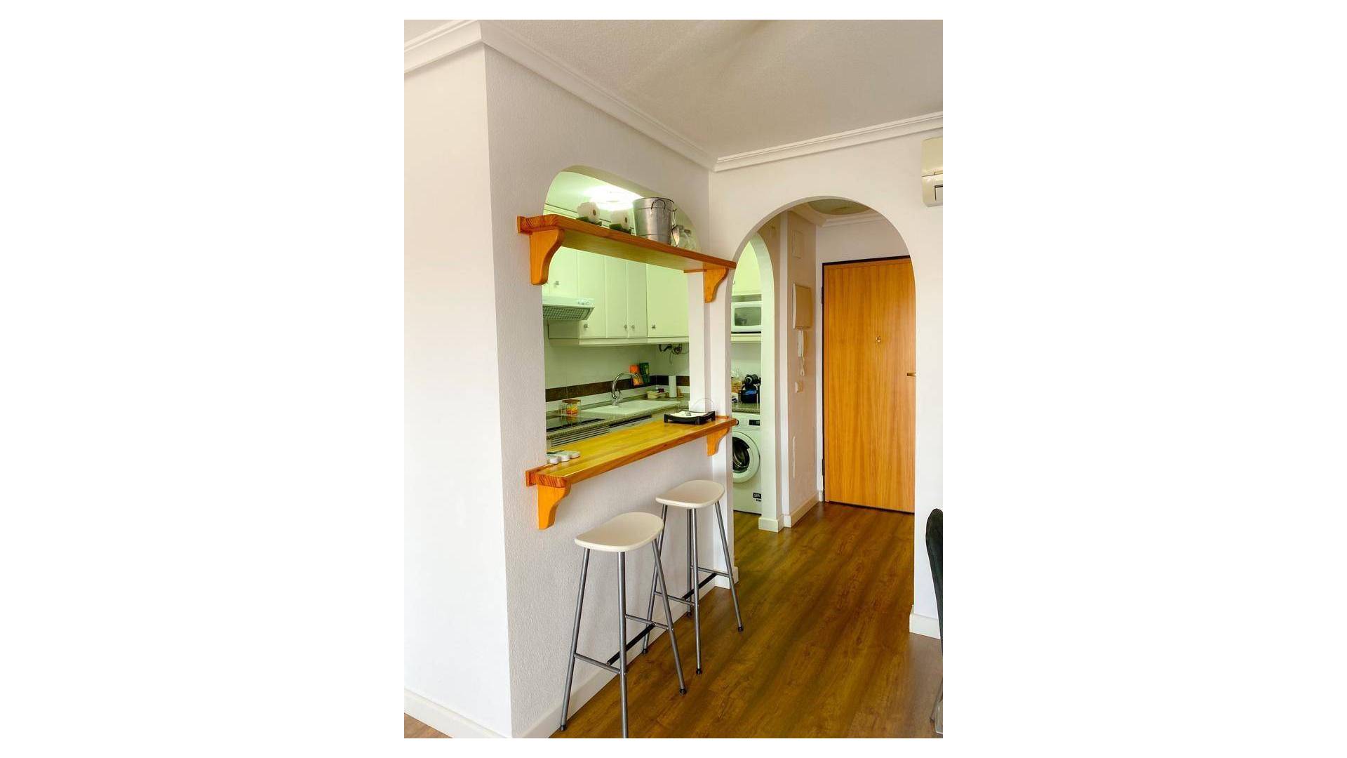 Second hand - Apartment - Mil Palmeras