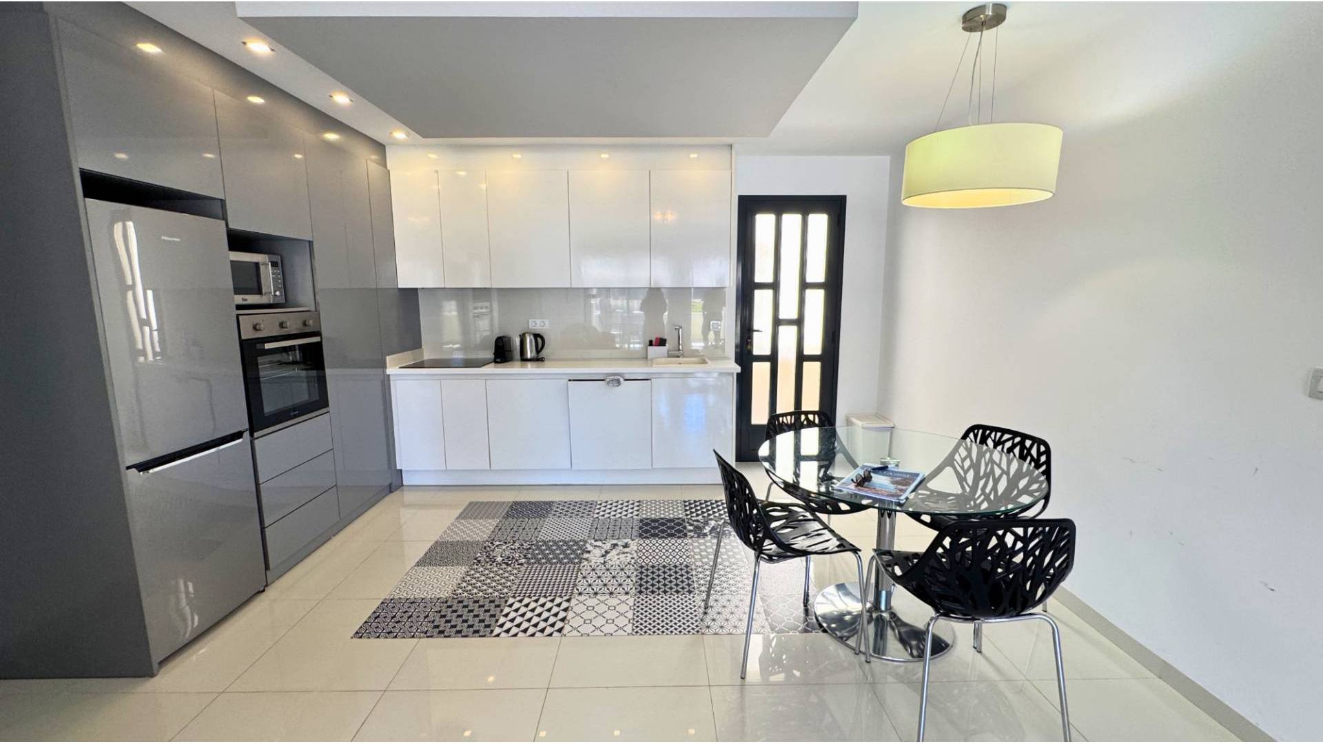 Second hand - Apartment - Pilar de la Horadada - La Torre De La Horadada