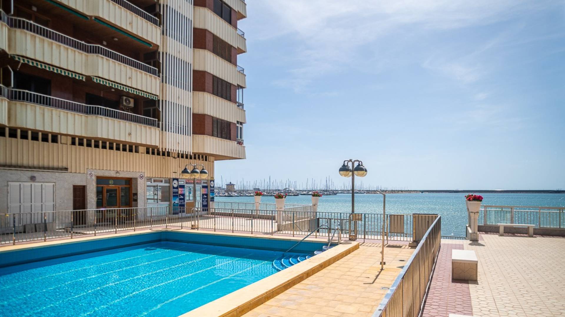Second hand - Apartment - Torrevieja - Acequion