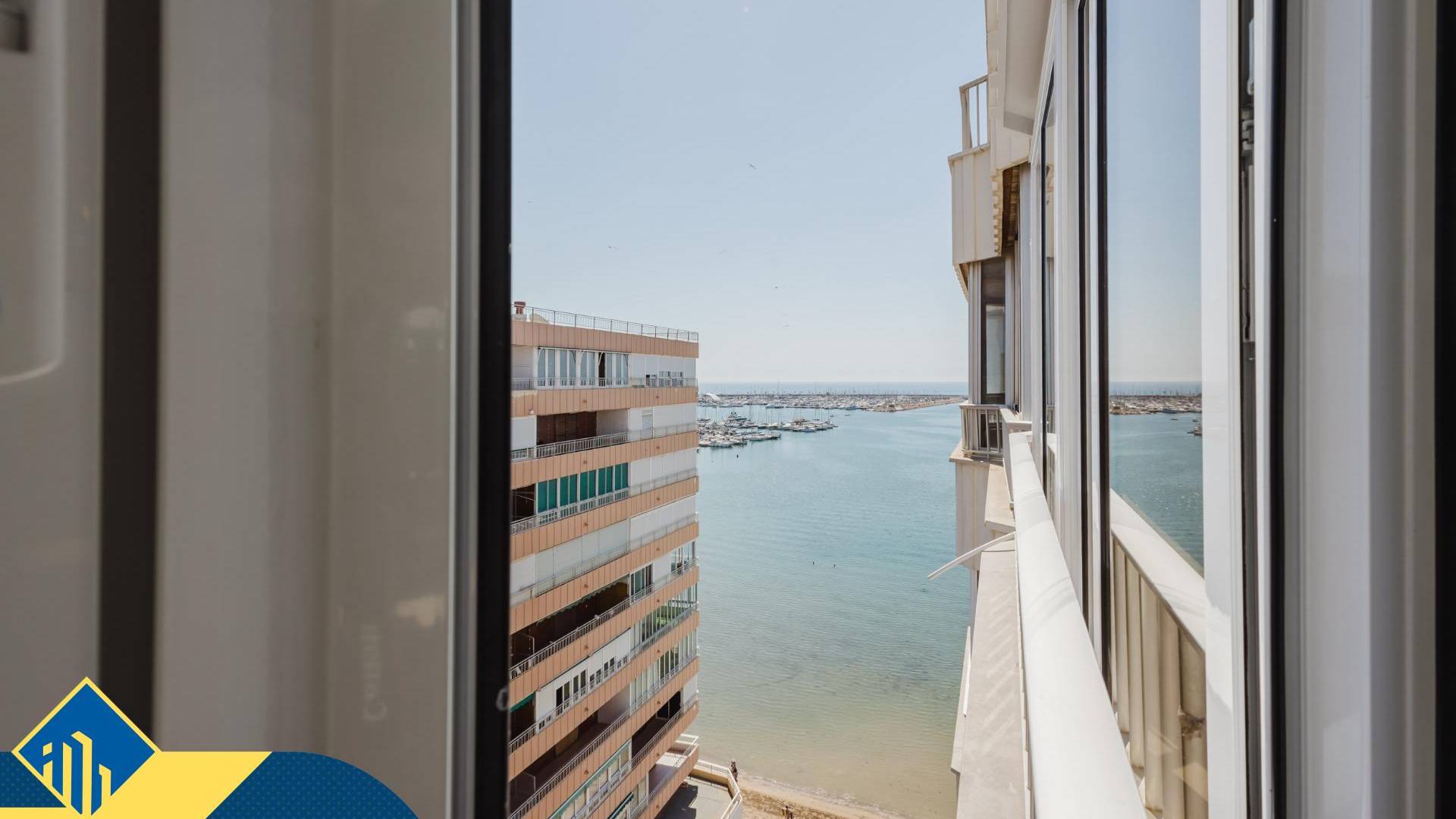 Second hand - Apartment - Torrevieja - Acequion