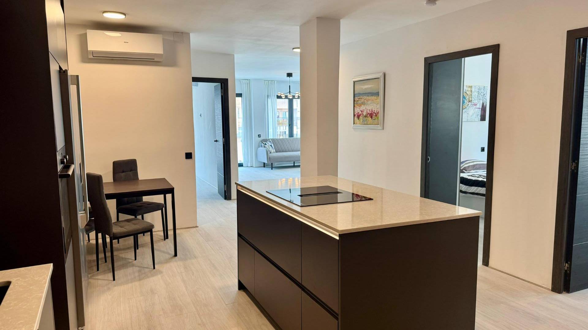Second hand - Apartment - Torrevieja - Centro - Muelle Pesquero