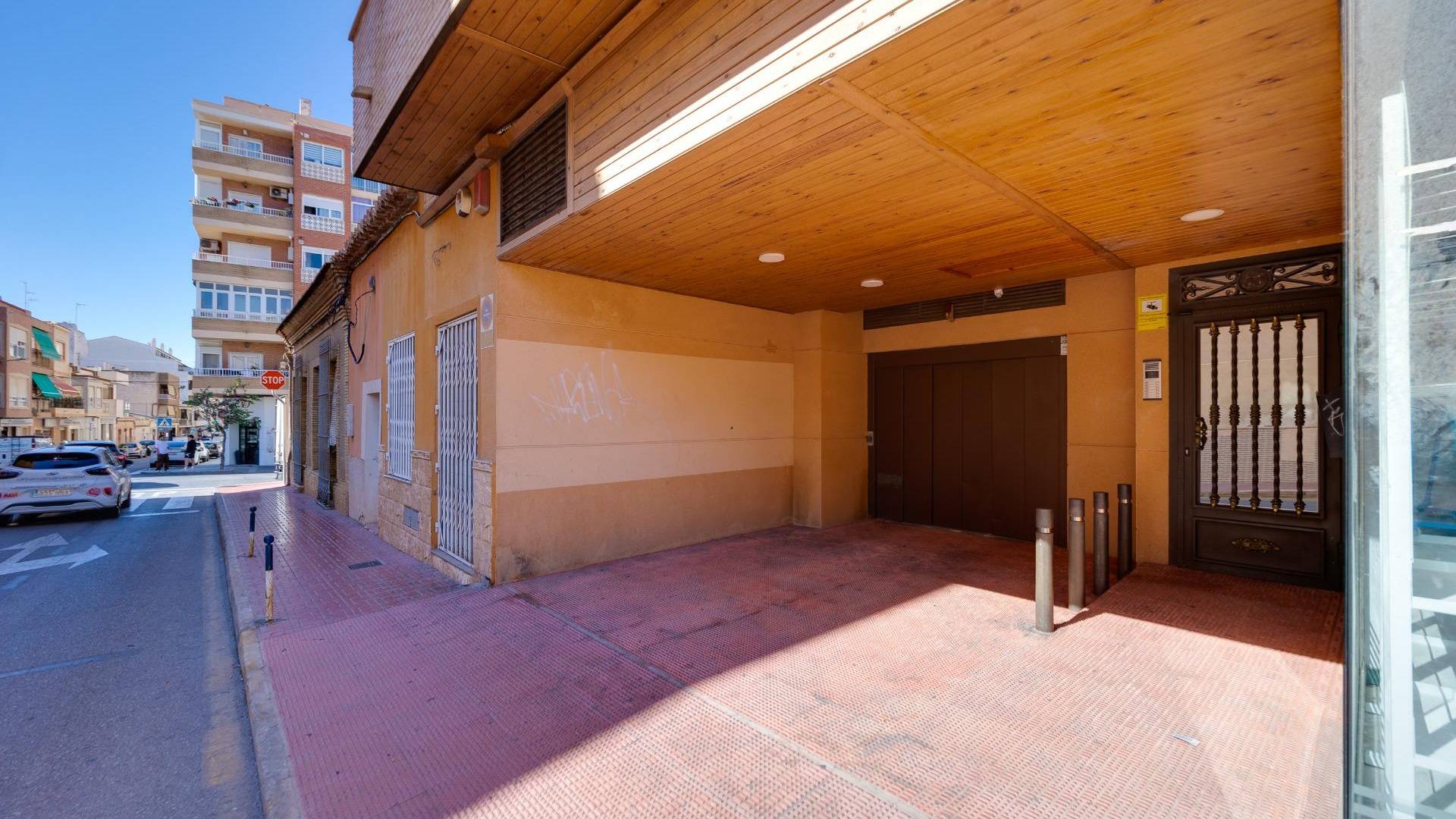 Second hand - Apartment - Torrevieja - Centro