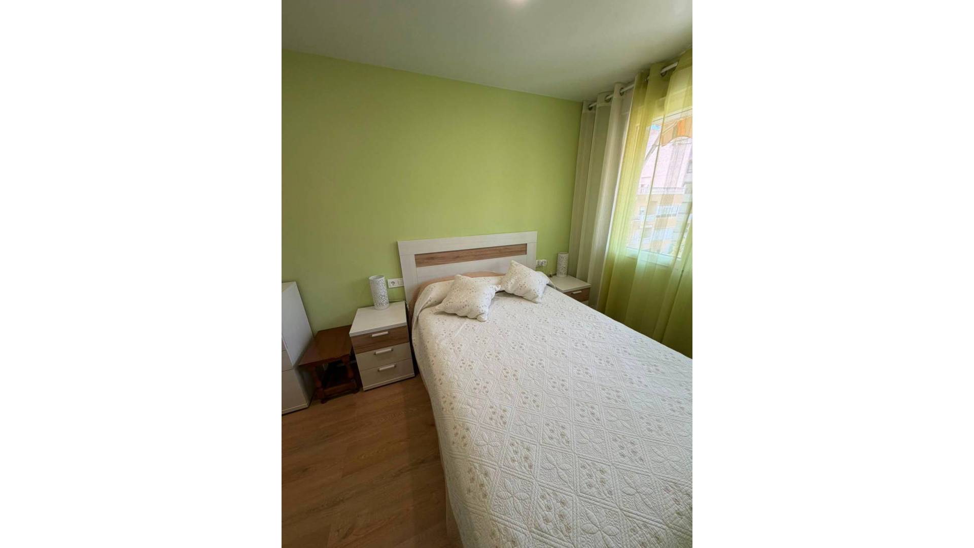 Second hand - Apartment - Torrevieja - Centro