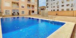 Second hand - Apartment - Torrevieja - Centro