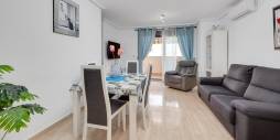Second hand - Apartment - Torrevieja - Estacion de autobuses