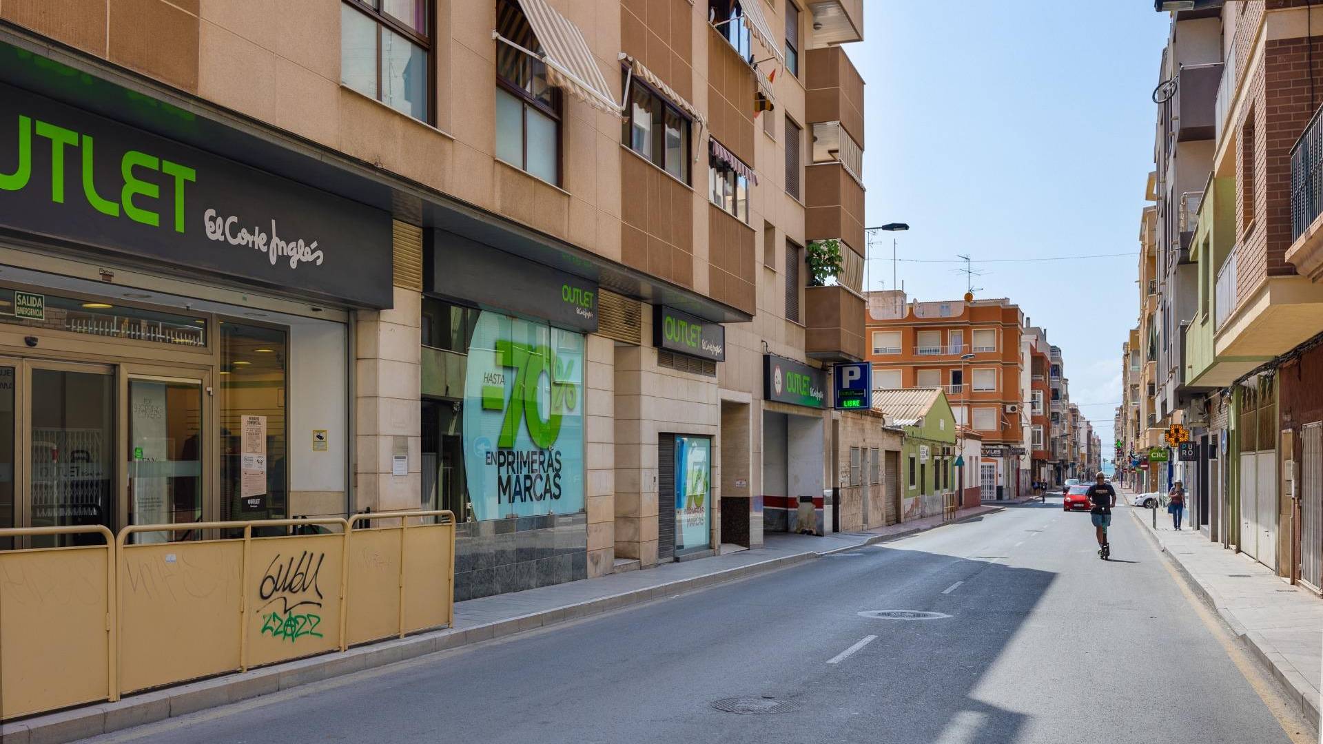 Second hand - Apartment - Torrevieja - Estacion de autobuses