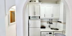 Second hand - Apartment - Torrevieja - Estacion de autobuses