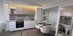 Second hand - Apartment - Torrevieja - Estacion de autobuses