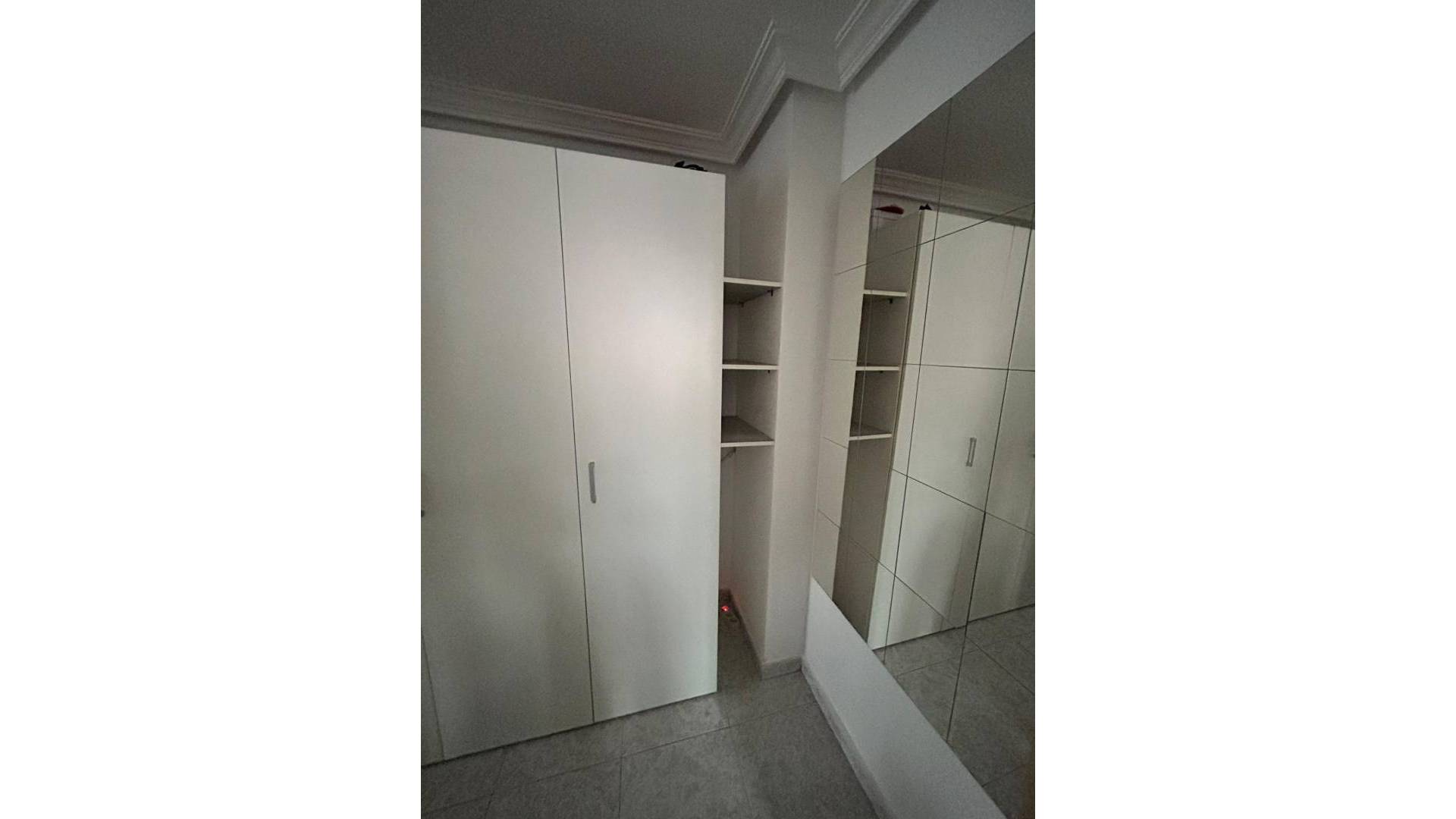 Second hand - Apartment - Torrevieja - Estacion de autobuses