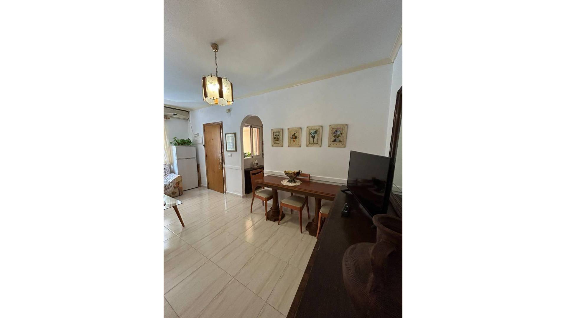 Second hand - Apartment - Torrevieja - Habaneras