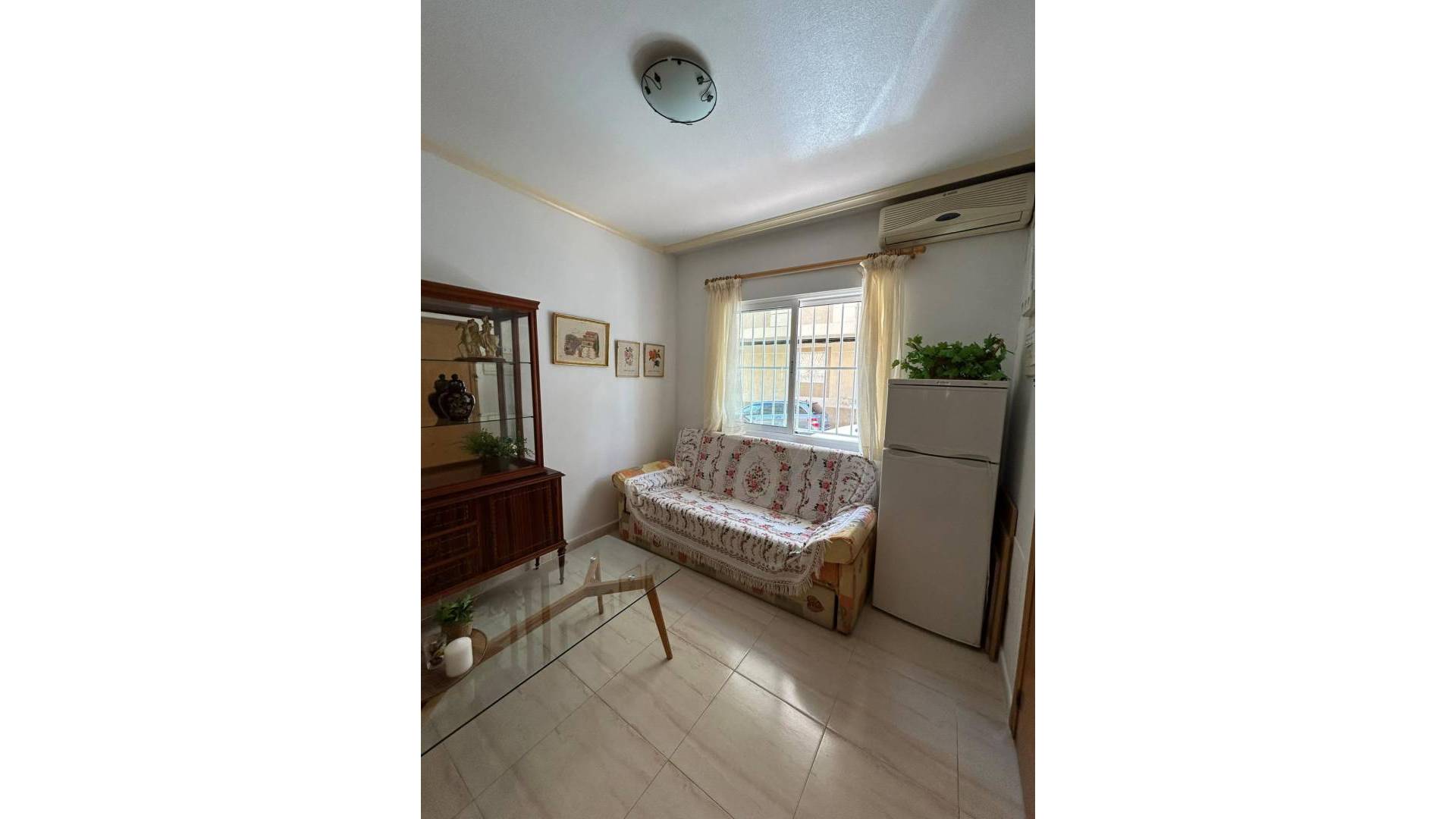 Second hand - Apartment - Torrevieja - Habaneras