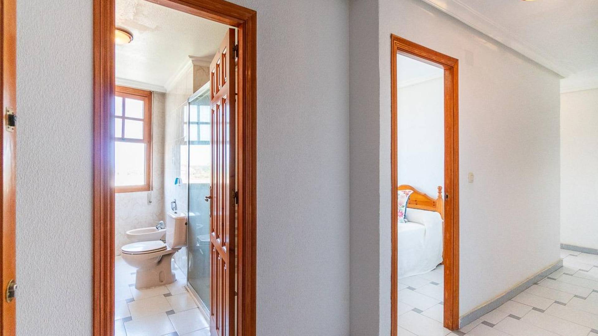 Second hand - Apartment - Torrevieja - La Mata pueblo