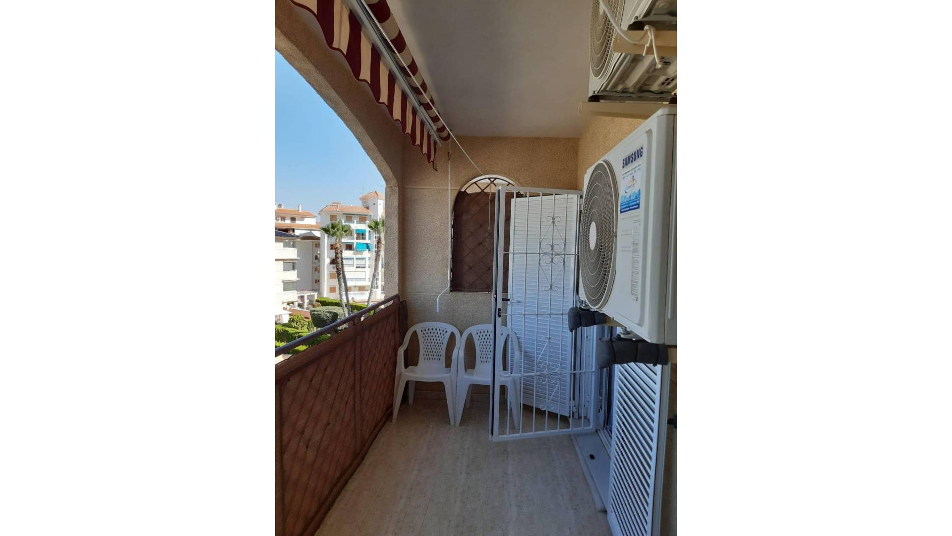 Second hand - Apartment - Torrevieja - La siesta