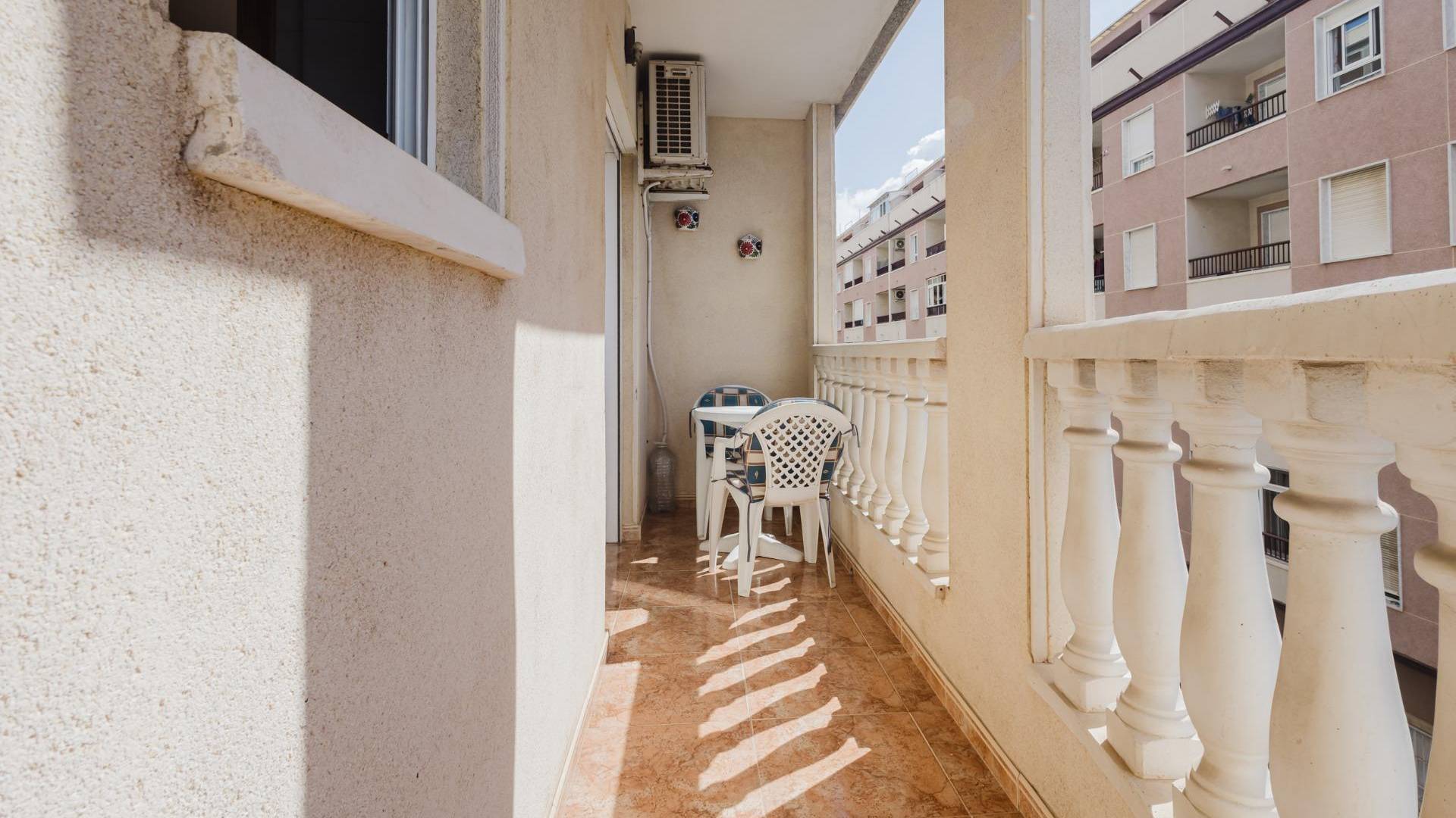 Second hand - Apartment - Torrevieja - Parque las naciones