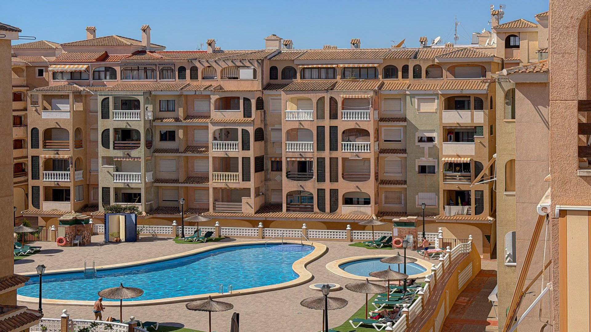 Second hand - Apartment - Torrevieja - Parque las naciones