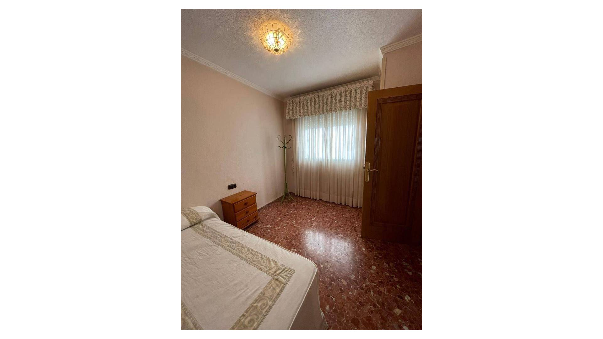 Second hand - Apartment - Torrevieja - Paseo maritimo