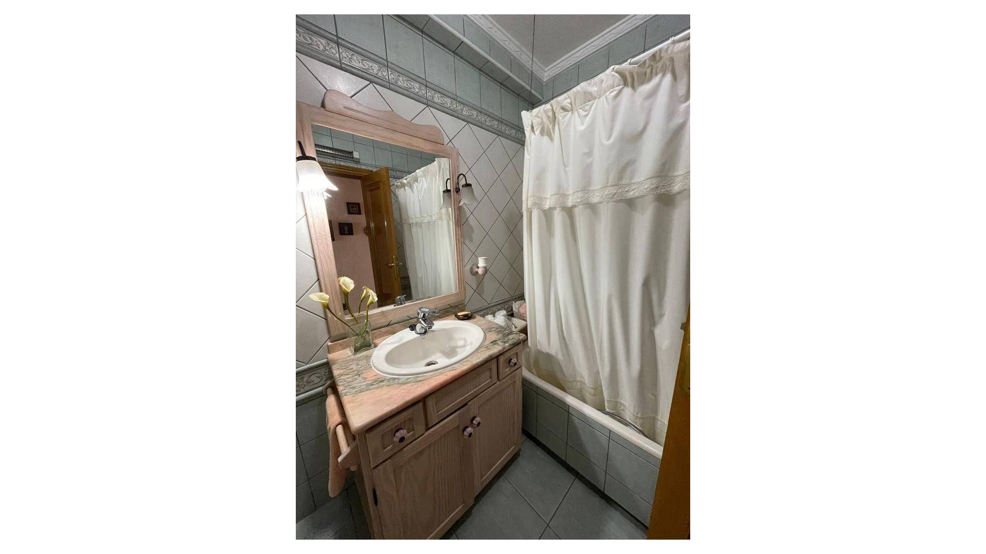 Second hand - Apartment - Torrevieja - Paseo maritimo